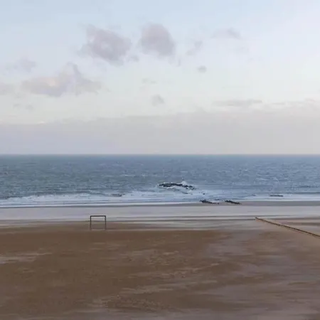 In Near アパート クノック・ヘイスト