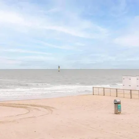 アパート In Near クノック・ヘイスト