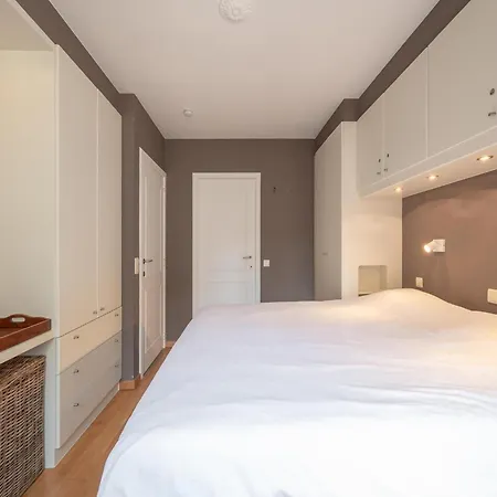 In Near アパート クノック・ヘイスト